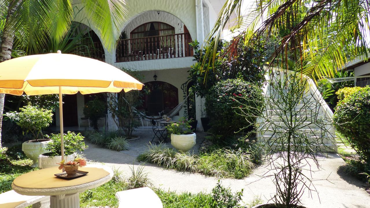 Hotel Villa Romantica Quepos Exterior photo